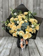 Букет цветов из:  Розы и Лизиантусы #REPLACE_PRED# Зайково