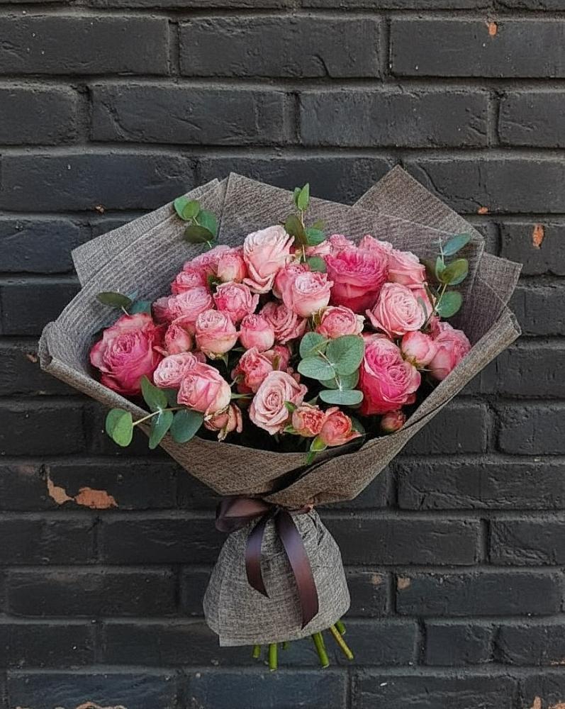 Букет цветов из: Розы в Зайково