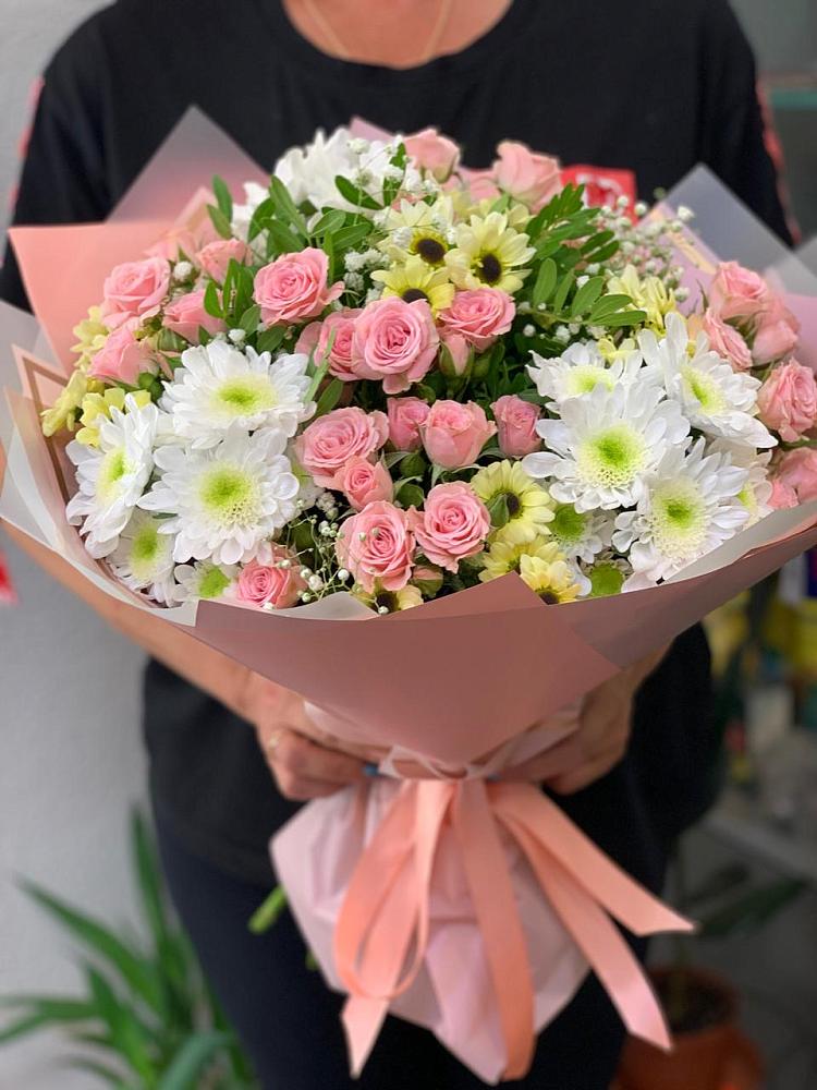 Букет цветов из: Розы и Хризантемы в Зайково