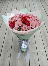 Букет цветов из:  Альстромерии #REPLACE_PRED# Зайково