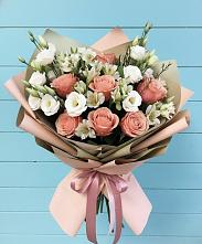 Букет цветов из:  Розы, Альстромерии и Лизиантусы в Зайково