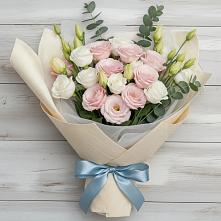 Букет цветов из:  Лизиантусы в Зайково