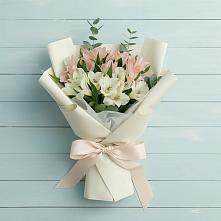 Букет цветов из:  Альстромерии в Зайково