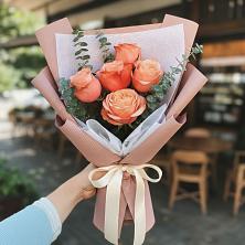 Букет цветов из:  Розы в Зайково