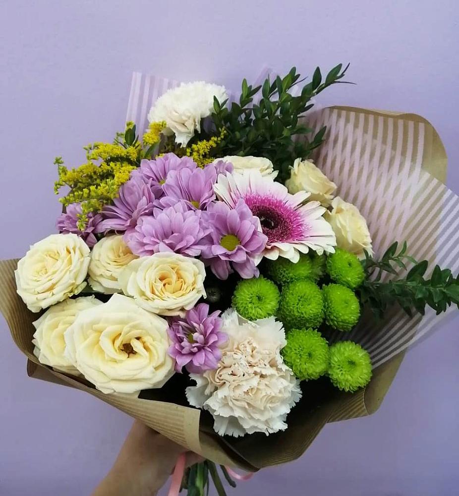 Букет цветов из: Хризантемы, Розы, Гвоздики и Герберы в Зайково