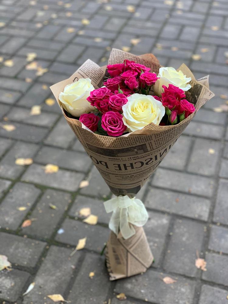 Букет цветов из: Розы в Зайково